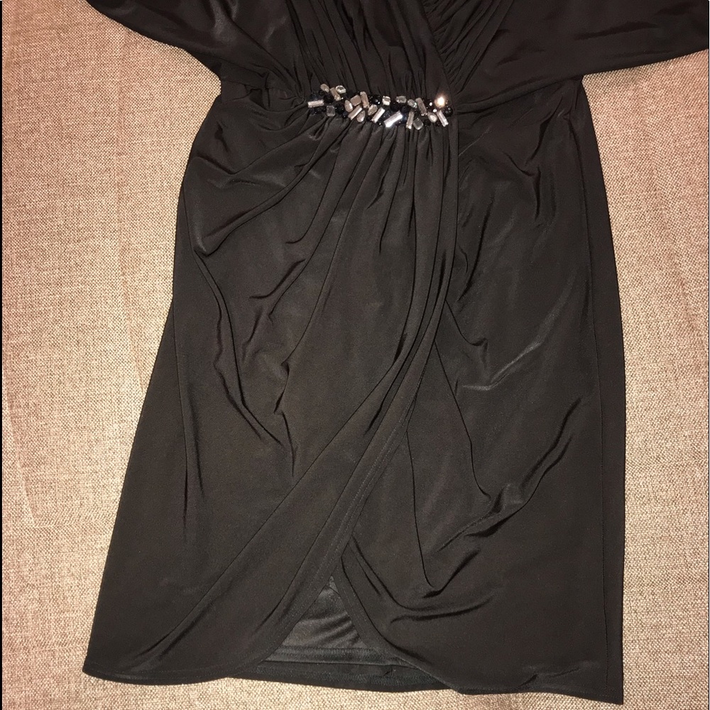 tadashi shoji formal dress - Picture 3 of 6